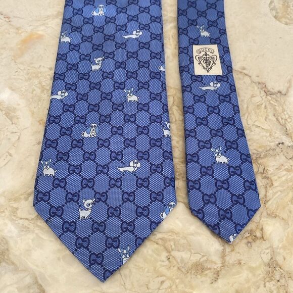 GUCCI Interlocking GG Dog Pattern Blue/Navy 100% Silk Tie - Picture 7 of 14